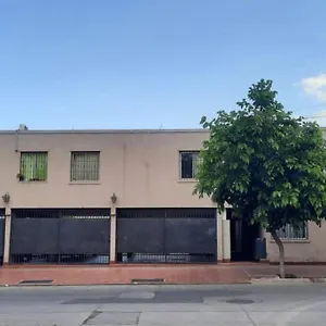 Departamento Amplio En Complejo Privado/residencia , Mendoza Argentina